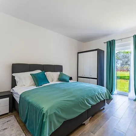 Hotel Nonna Novigrad Comfortable