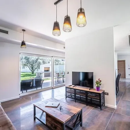 Nonna Novigrad Comfortable Hotel