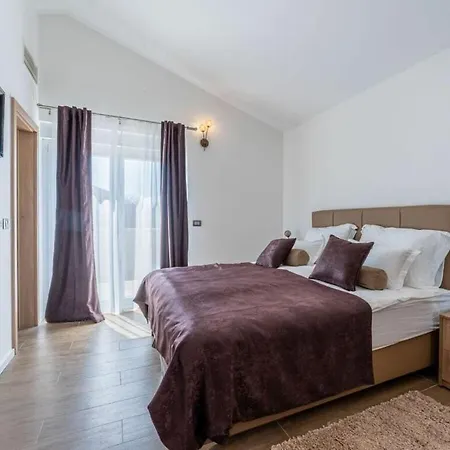 Nonna Novigrad Comfortable 4*