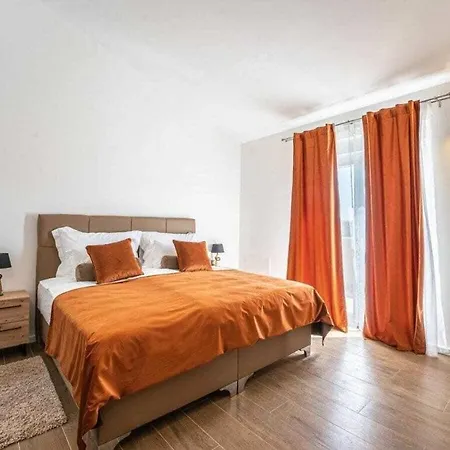 Nonna Novigrad Comfortable Hotel