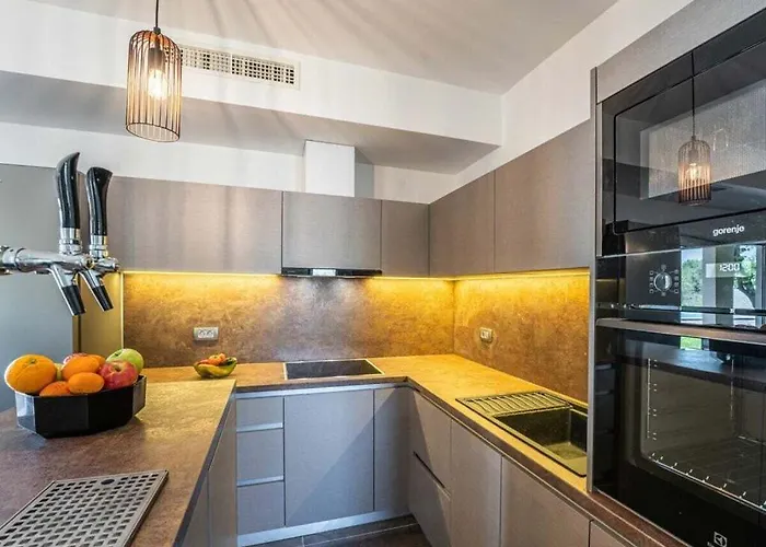 호텔 Nonna Novigrad Comfortable 4*