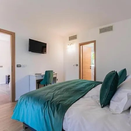 Nonna Novigrad Comfortable Hotel Brtonigla