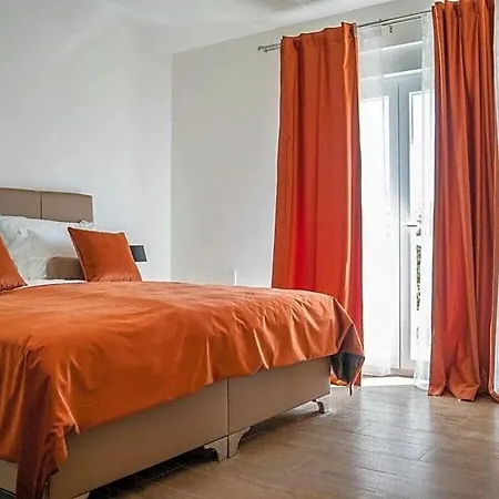 Nonna Novigrad Comfortable 4* ブルトニグラ