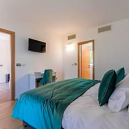Nonna Novigrad Comfortable 4* ブルトニグラ